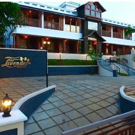 The Lavender Resort Waynad Vaduvanchal Exterior foto